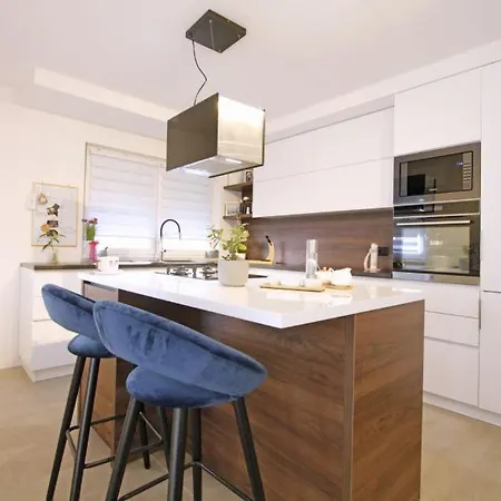Apartman Palatium Appartamento Zara