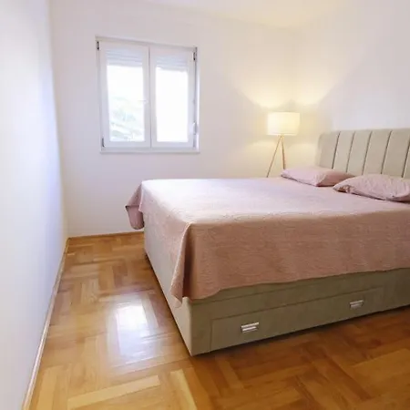 Apartment Apartman Palatium Zadar